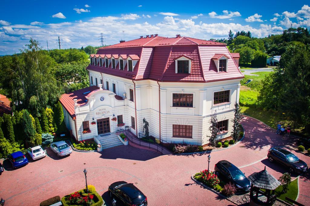 Hotel Jarosław Екстериор снимка